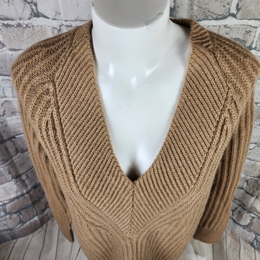 Banana Republic Deep V Neck Textured Pullover Wool Alpaca Sweater Camel Small - Picture 6 of 12